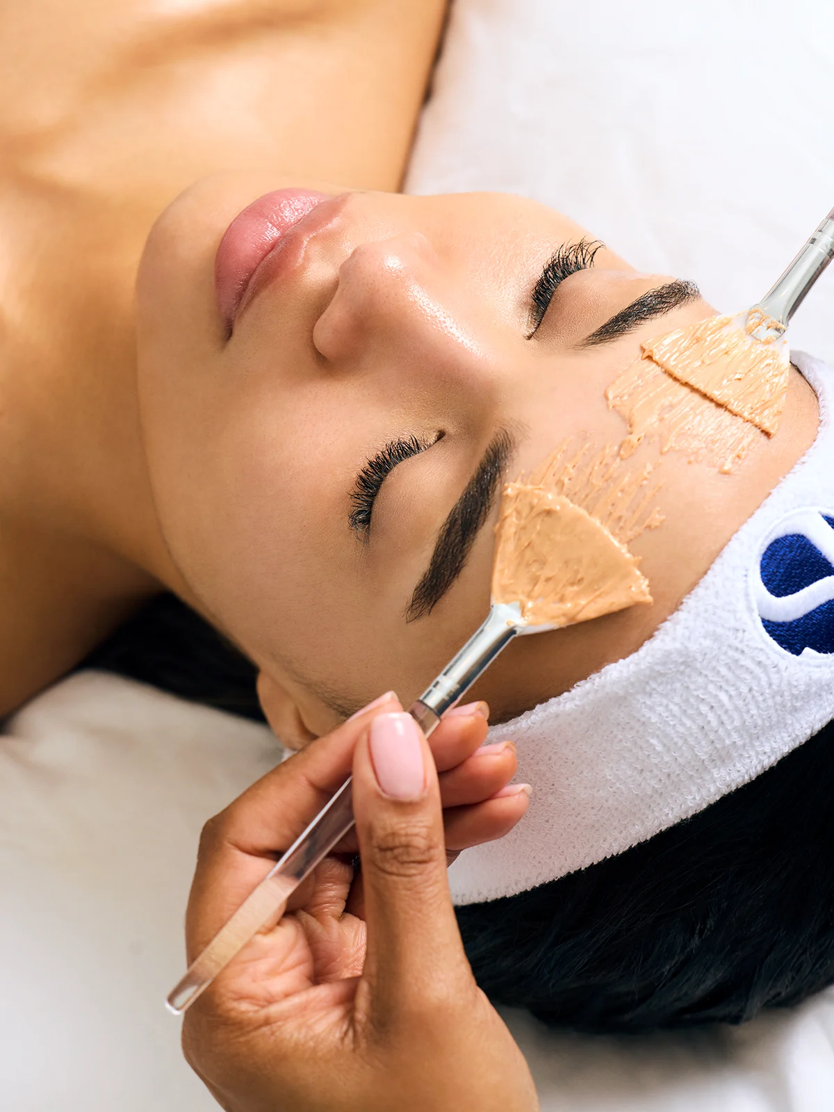 Clarifying Mud Masque Для професійного застосування - Освітлення